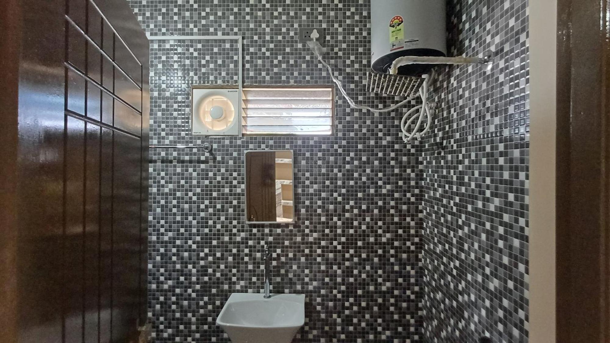 Shi'S Thulasi 2Bhk In Coimbatore Near To Karpagam College, Palakkad Highway, Rathinam College And More Exteriör bild